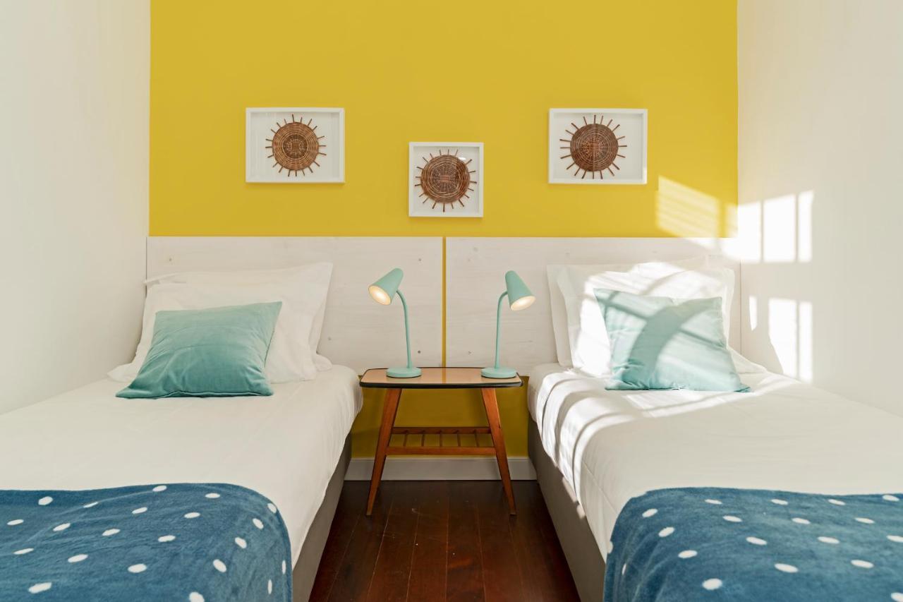 The Yellow House By Lovelystay Funchal  Bagian luar foto